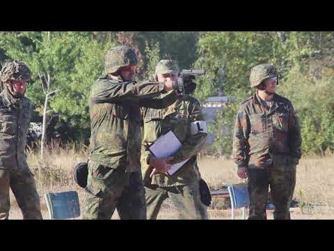 Schnellfeuer mit der Pistole P8