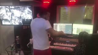 El Alfa El Jefe ❌ Anuel AA - El Silenciador (Official Audio Preview)