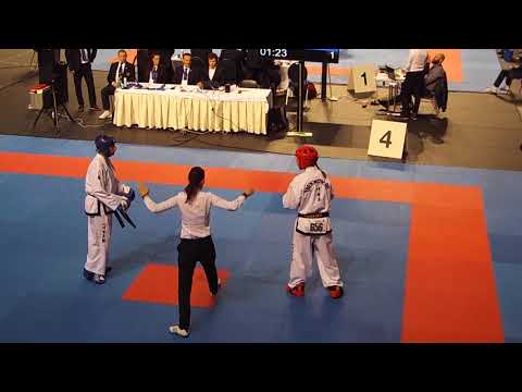 Charlotte Nickson (WAL) v Liubov Spyrydonova (UKR) - Female -62kg Sparring