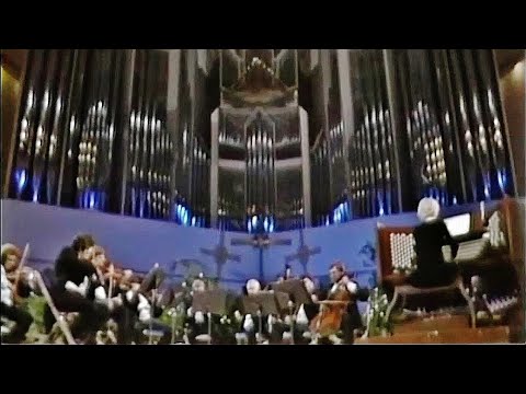 Handel, Largo from Xerxes for Organ & Orchestra - Diane Bish