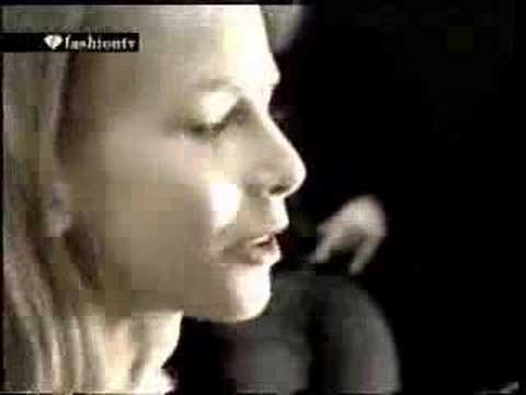 Hana Soukupova backstage at Kenneth Cole Fall/Winter 2004