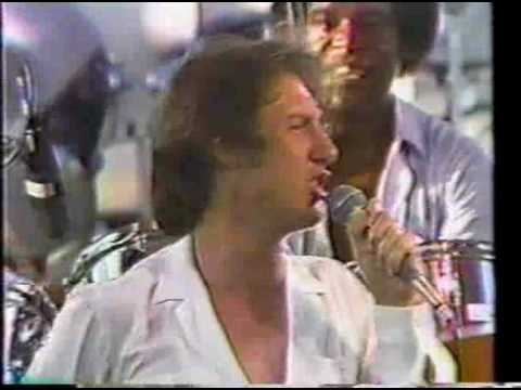 Mama Told Me Not To Come (7/05/81) - Three Dog Night