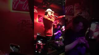 블루- drive thru(another)