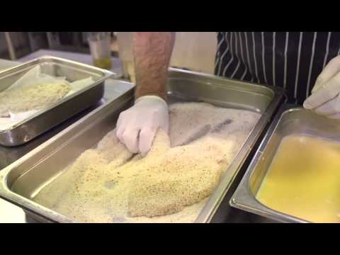 Belmont 16s - How to make a perfect Chicken Schnitzel