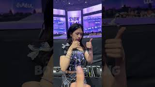 Download lagu An Yujin is my ideal kpop idol. Still feels surreal to interact with her this close 😭 #ive #yujin mp3