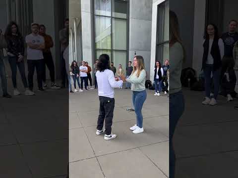 Learn the basics of Cuban Salsa and Rueda de Casino dancing with our beginner's class!