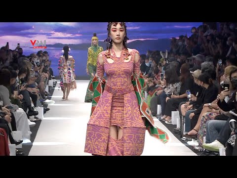 CrossLab: Dialogue Between Indigenous Art & Fashion Runway | Taipei Fashion Week | VRAI Magazine