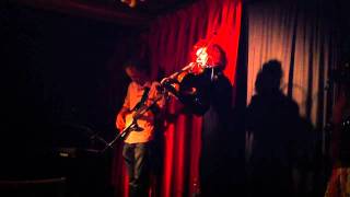 Emma Dean - Falling Solo