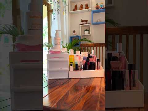 Plastic Cosmetic Storage Organizer