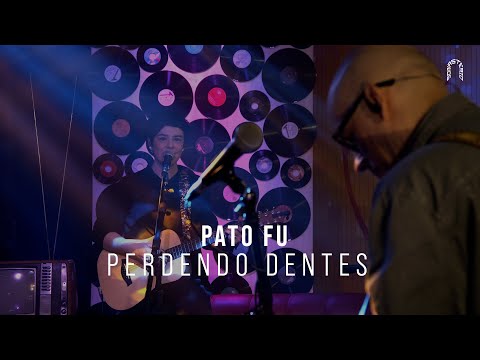 Video thumbnail for Perdendo Dentes (Ao Vivo No Sonastério)