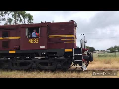 4833 train at thirmere