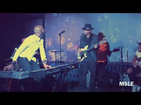 Jason Taylor Performs at Artfunk- "I Would Die 4 U"