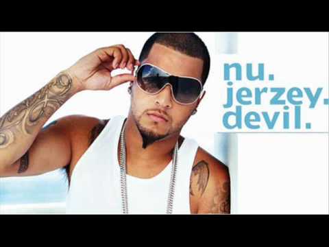 Nu Jerzey Devil ft Kid Red Everything's a blur