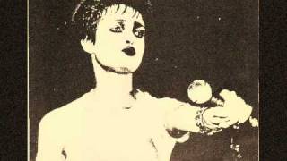 SIOUXSIE AND THE BANSHEES - POPPY DAY [John Peel 9_4_79]