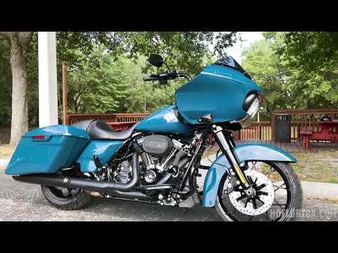 2021 Harley-Davidson Road Glide Special | Specs and Features | Billiard Teal