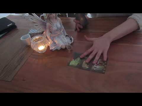 Krebs April!Was erwartet Dich!?#tarot #kartenlegen