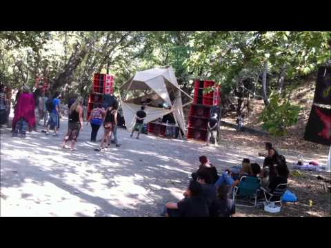 Haunted Future 2 - Junx Punx