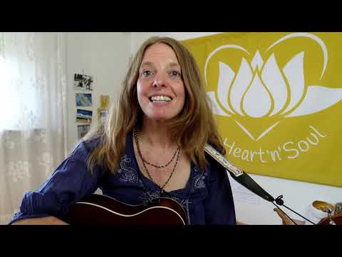 Shankari Susanne Hill - Mantras for Peace & Joy Crowdfunding