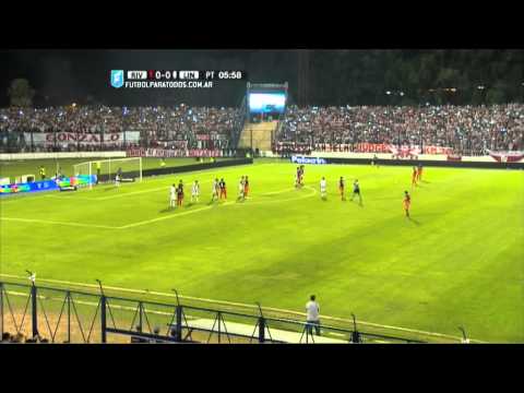 Paso cerca, Piscu. River 0 - Liniers (BB). 32avos. Copa Argentina 2015. FPT.