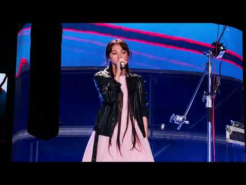 IN THIS WORLD feat. 坂本龍一 / x 滿島光 のサムネイル