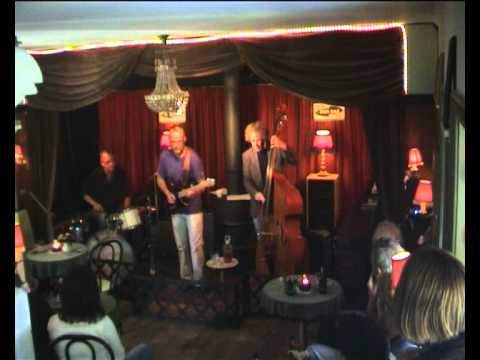 TRIO BRAVO  ` my little suede shoes´