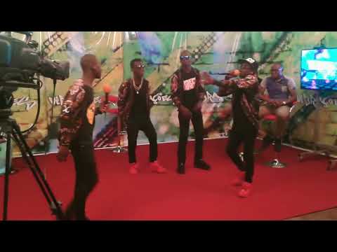 Kastelo Tofo OsMaDoDaS - TUDO PRA MIM + DANCE | C/ JC, Lizzy + Dj Cabeça & Vizzy (TV PERFORM)