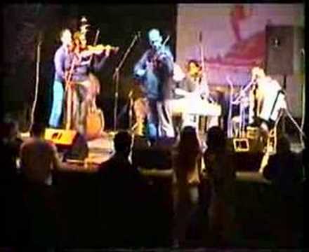 Červené jabĺčko - Silvayovci