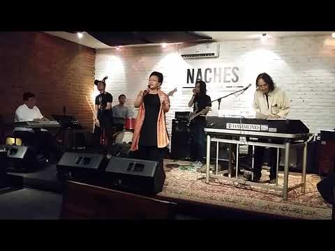 Dalam Kelembutan Pagi - Dhenok Wahyudi & Yockie Suryoprayogo