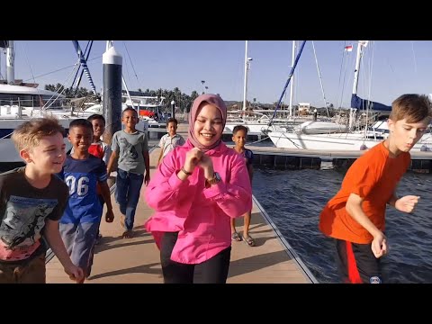 Azizah- SARUNCU DAMAJA ▪︎ Lagu JOGET TERVIRAL BIMA DOMPU feat MUSIK WAKATOBI - Cipt. Inceandry's