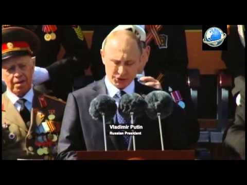 Pompöses Feuerwerk beendet Weltkriegsgedenken in Moskau