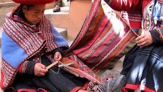 preview picture of video 'How Peruvian Weaving is Done'