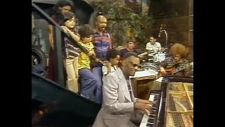 Sesame Street - Ray Charles - Oh What a Beautiful Morning (1977)