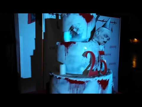 Exploring Screemers on Friday the 13th! (25TH ANNIVERSARY!! NEW MAZE!)