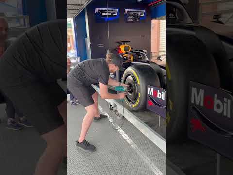 Pit Stop challenge Red Bull #F1 #redbull #pitstop