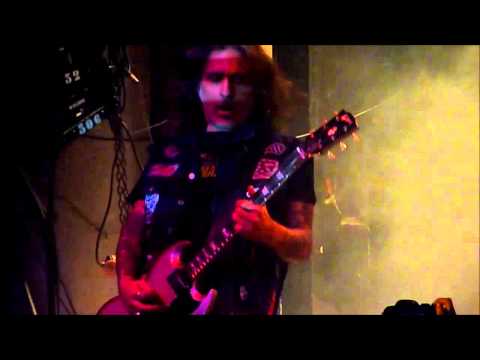 Video thumbnail for Three Kingfishers (Live)