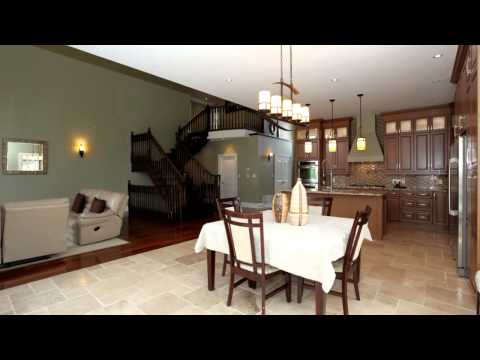 1387 Sheldon Avenue, Oakville