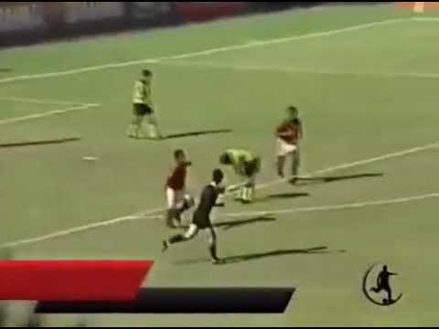 Romário (Flamengo) - 24/02/1995 - Flamengo 3x3 Volta Redonda - 2  gols