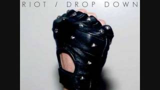 Designer Drugs - riot (Grooveduds remix)