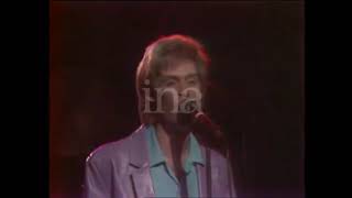 Gotta Lotta Nerve Daryl Hall &amp; John Oates live France 1980