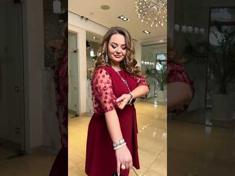 Платье из креп дайвинга с вышивкой - фото 1 - id-p2834801760