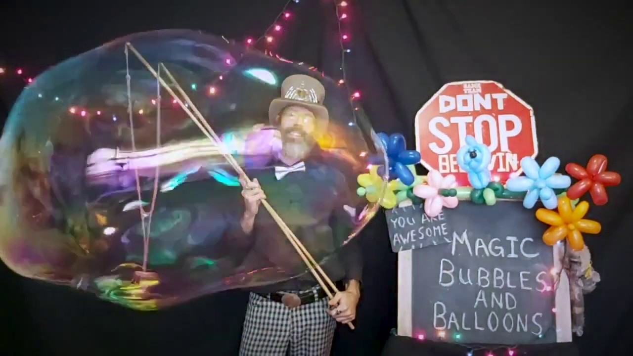 Hire Magic Bubbles and Balloons Bubble Entertainment in Oakland