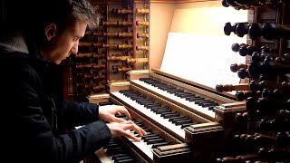Download lagu AMAZING GRACE on the LARGEST PIPE ORGAN in the Netherlands - St. Laurenskerk Rotterdam - Paul Fey mp3