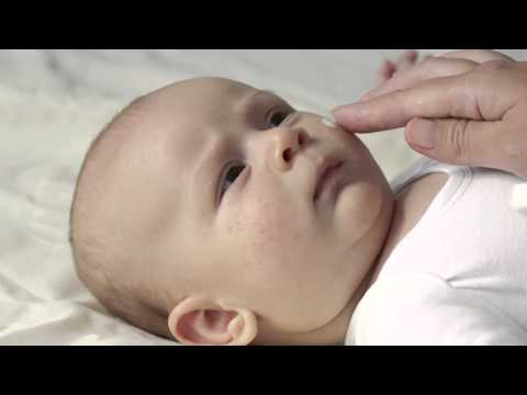 Winter skin care for your baby with vaseline
