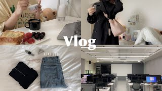 VLOG 📸| new hobby, introducing our new classroom, ootd, new bag | ft. Teddy Blake