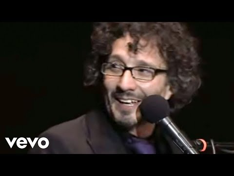 Fito Paez - Al Lado Del Camino (Official Video)