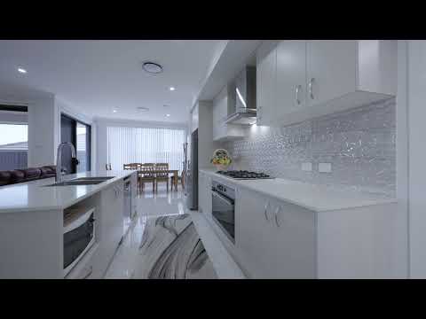 94 Cross Street, Tahmoor, NSW 2573, 4部屋, 3バスルーム, House