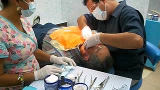 preview picture of video 'Cosmetic Dentist in nuevo progreso,mexico Dental Artistry's specialist at work!!'