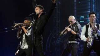 Ricky Martin I count the minutes