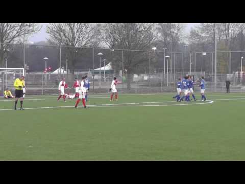 13 nov 2016 Rivierwijkers 1 - UVV 1 com 4-2 Doelpunt Rivierwijkers (4-1)