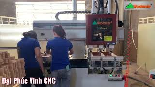 Mộng âm cnc 3 đầu Woodmaster chạy biên dạng khó, máy có thể lập trình bằng máy tính cực đa dụng